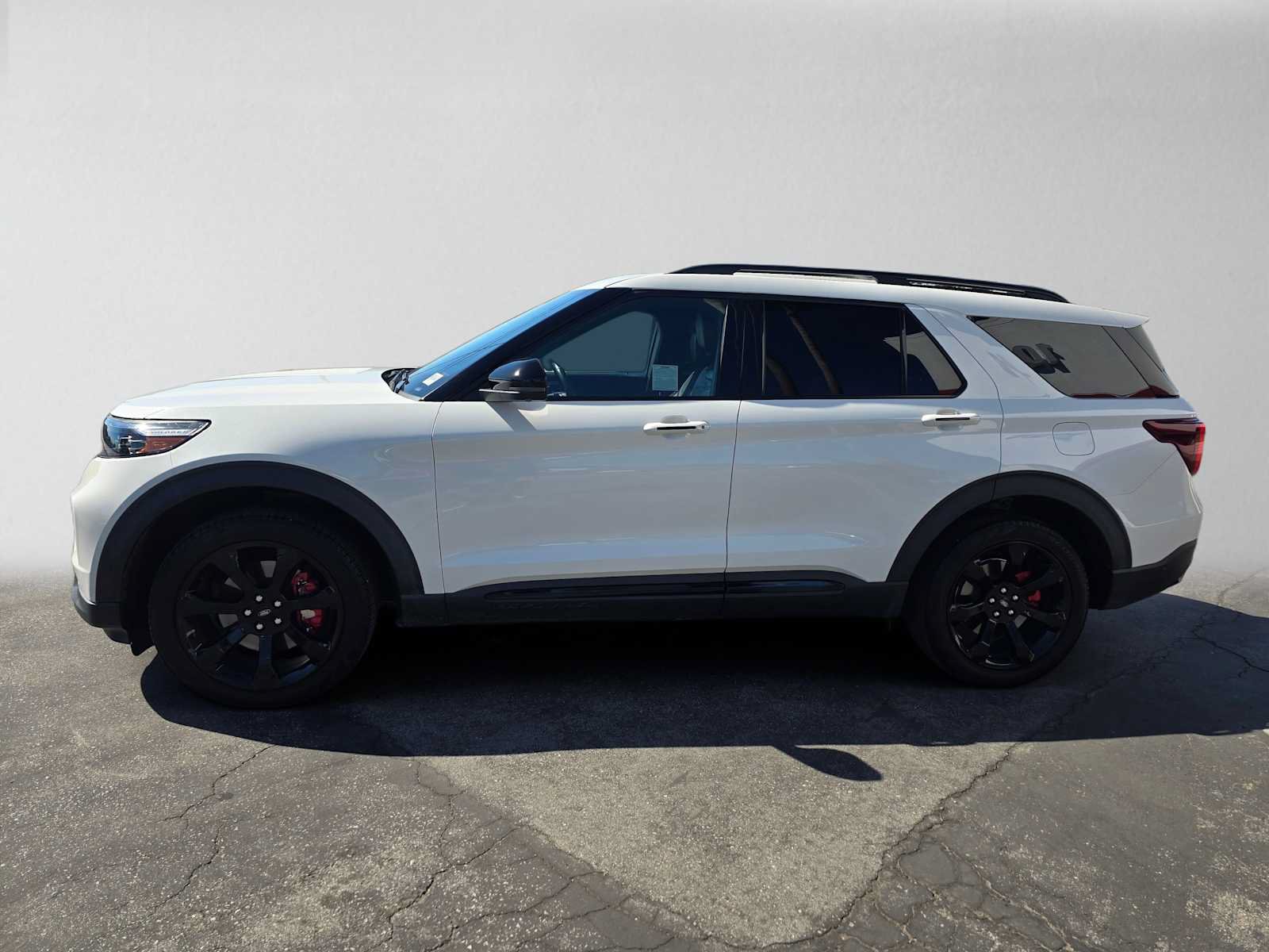 Used 2021 Ford Explorer ST AWD/4WD image 6