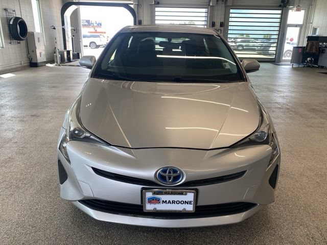 Used 2016 Toyota Prius Two FWD image 2