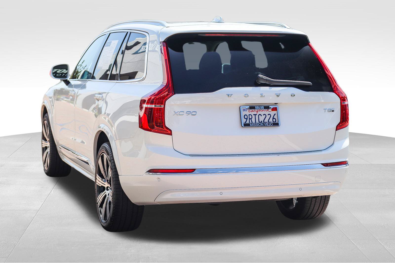 Used 2025 Volvo XC90 T8 Core w/ Protection Package Premier AWD/4WD image 5