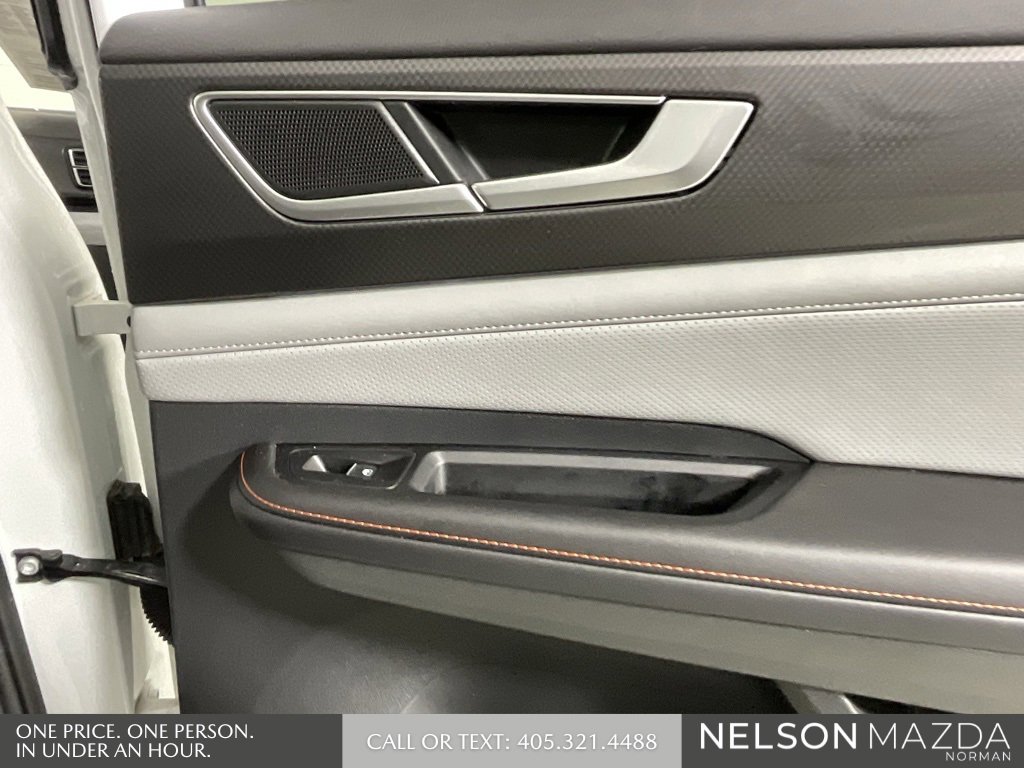 Used 2024 Volkswagen Atlas Peak Edition SEL image 18