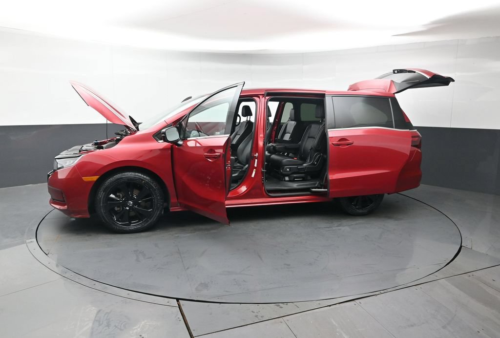 Certified 2024 Honda Odyssey Sport image 51