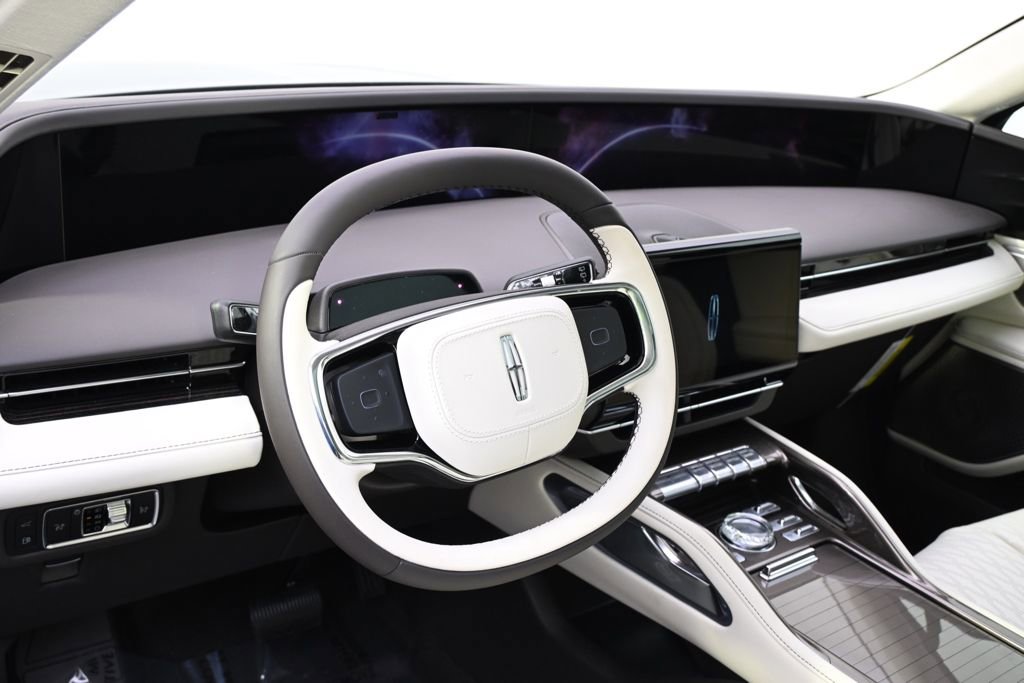 New 2026 Lincoln Nautilus Black Label w/ Jet Appearance Package image 11