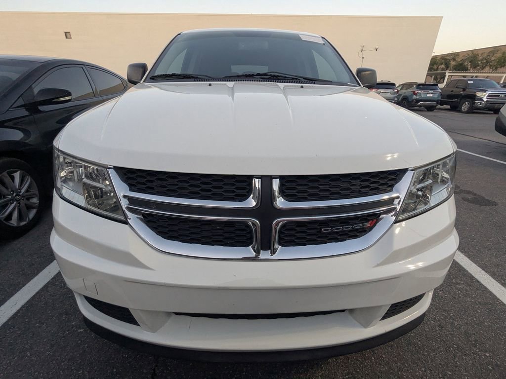 Used 2015 Dodge Journey American Value Package w/ Flexible Seating Group FWD image 2