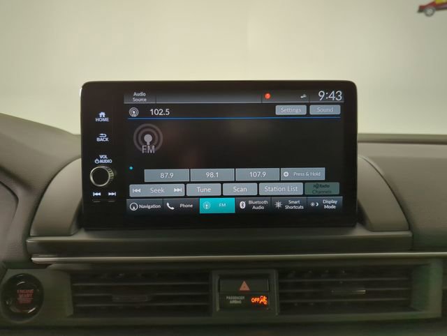 New 2025 Honda Pilot Touring image 34