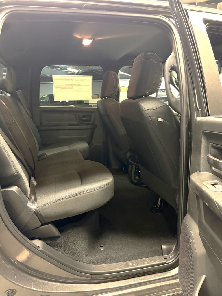 New 2026 RAM 2500 Tradesman AWD/4WD image 30