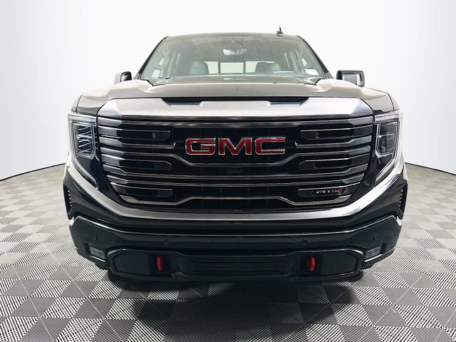 Used 2024 GMC Sierra 1500 AT4 w/ Technology Package image 3