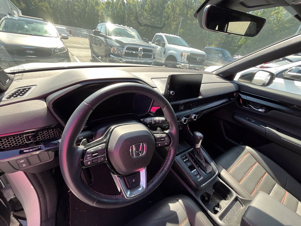Used 2025 Honda CR-V Sport Touring image 10