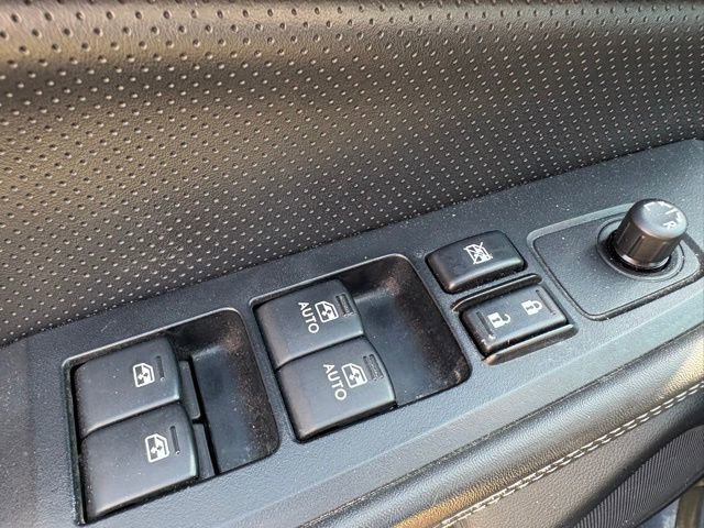 Used 2015 Subaru Legacy 2.5i Limited AWD/4WD image 11