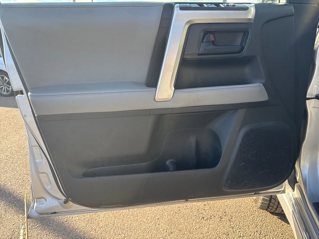 Used 2010 Toyota 4Runner 4WD image 10