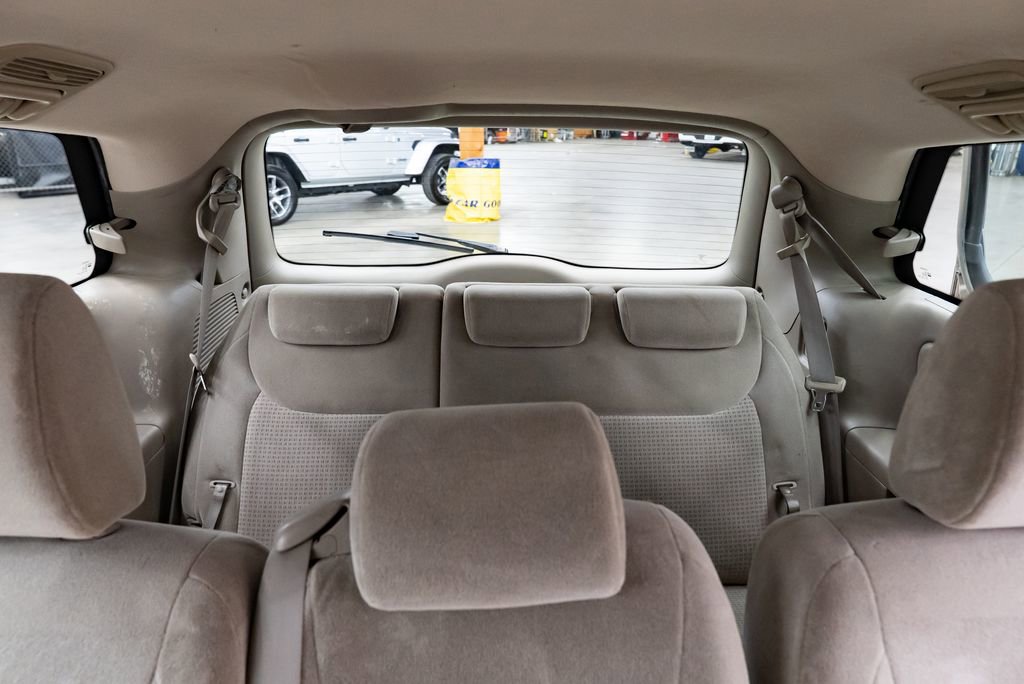 Used 2010 Toyota Sienna CE FWD image 19