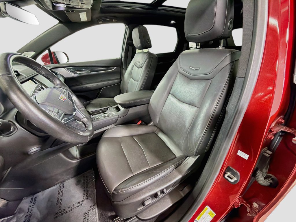 Used 2021 Cadillac XT5 Premium Luxury AWD/4WD image 23
