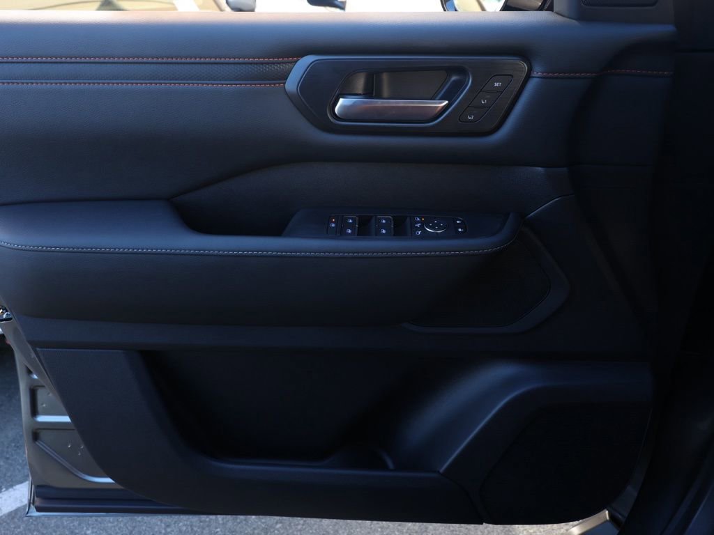 New 2026 Nissan Armada PRO-4X image 23