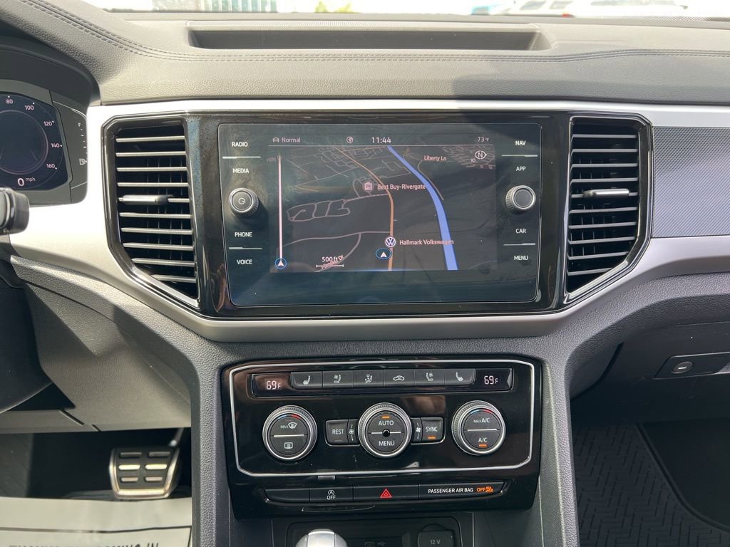 Used 2022 Volkswagen Atlas SEL Premium image 21