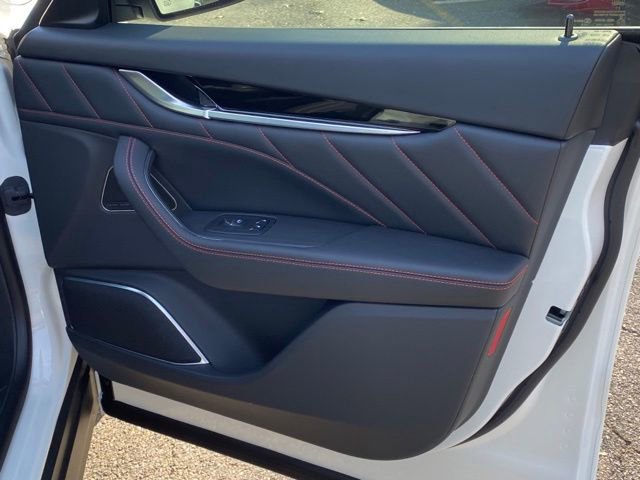 Used 2024 Maserati Levante Modena Ultima image 35