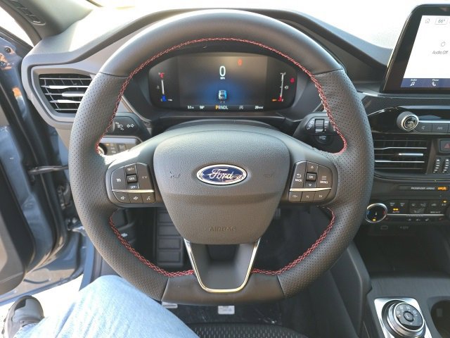 New 2026 Ford Escape ST-Line w/ Cold Weather Package image 30