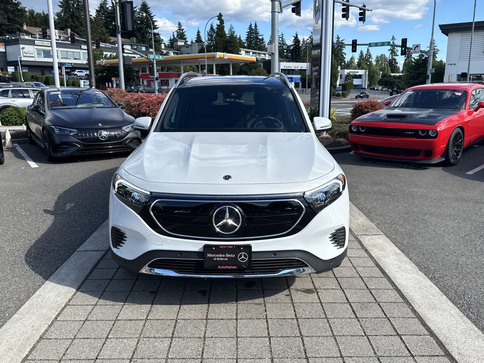 Certified 2023 Mercedes-Benz EQB 300 4MATIC video 2