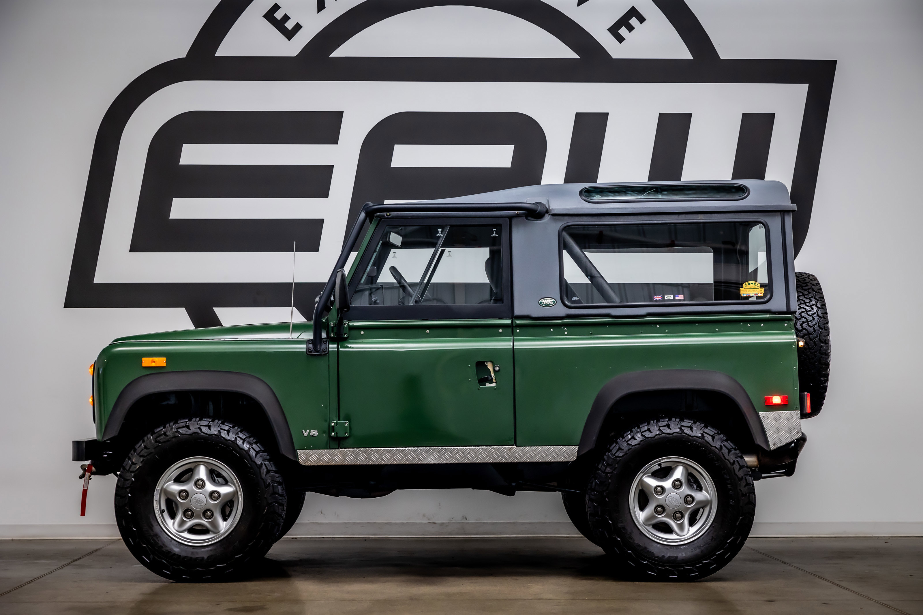 Used 1994 Land Rover Defender 90 AWD/4WD image 5