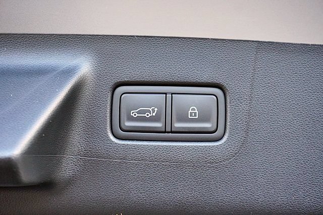 New 2026 Hyundai Santa Fe SEL FWD image 17