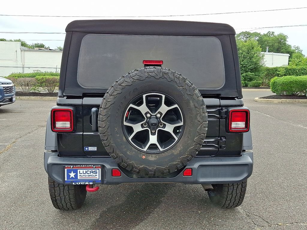 Used 2021 Jeep Wrangler Unlimited Rubicon AWD/4WD image 10