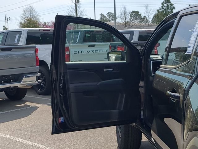 New 2026 GMC Canyon Elevation w/ Convenience Package RWD image 19