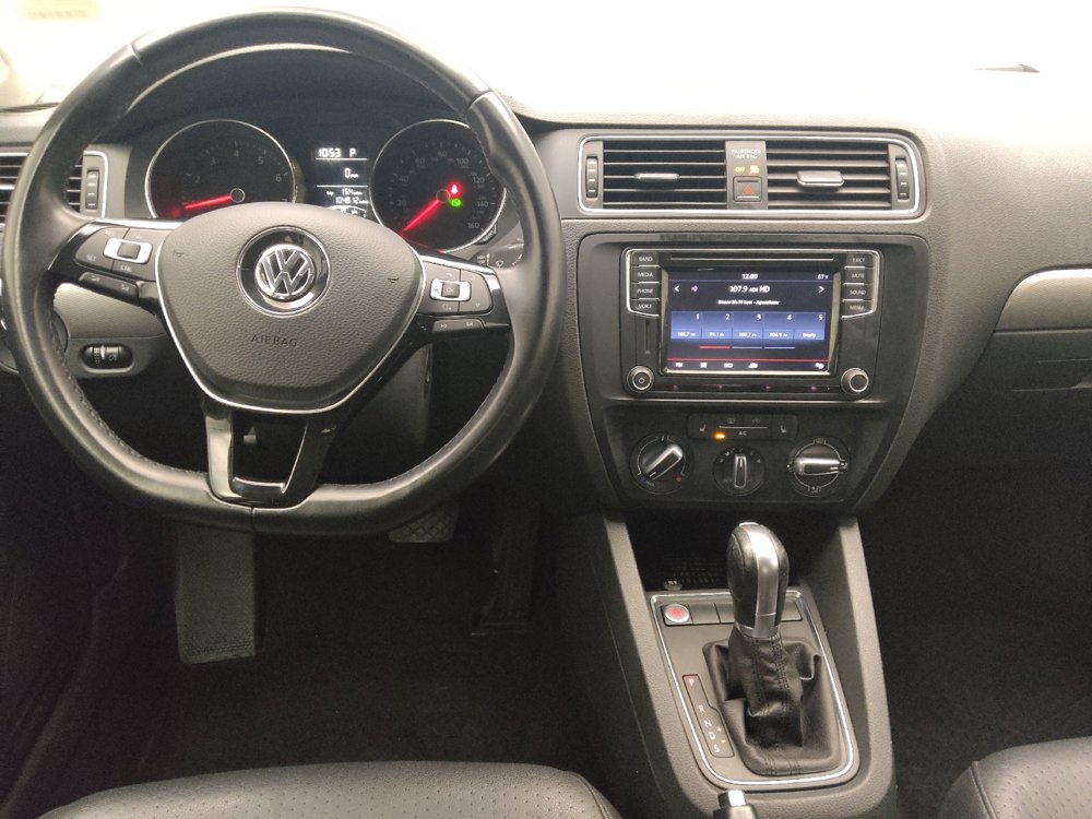 Used 2016 Volkswagen Jetta SE FWD image 22