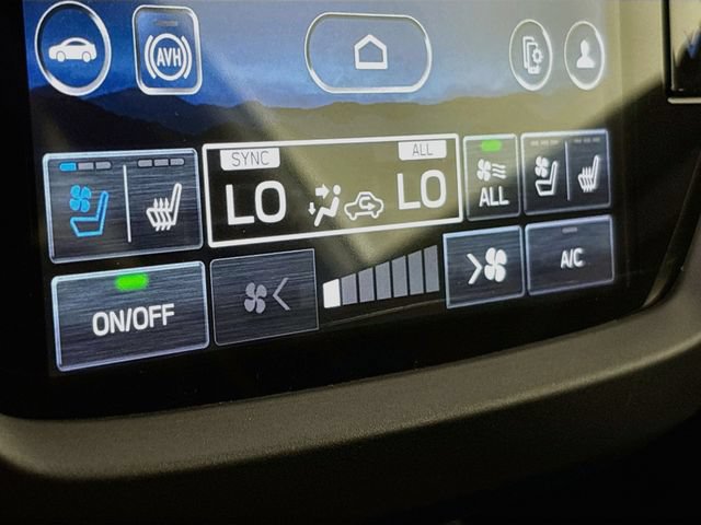 Certified 2025 Subaru Forester Touring w/ Touring Package AWD/4WD image 21