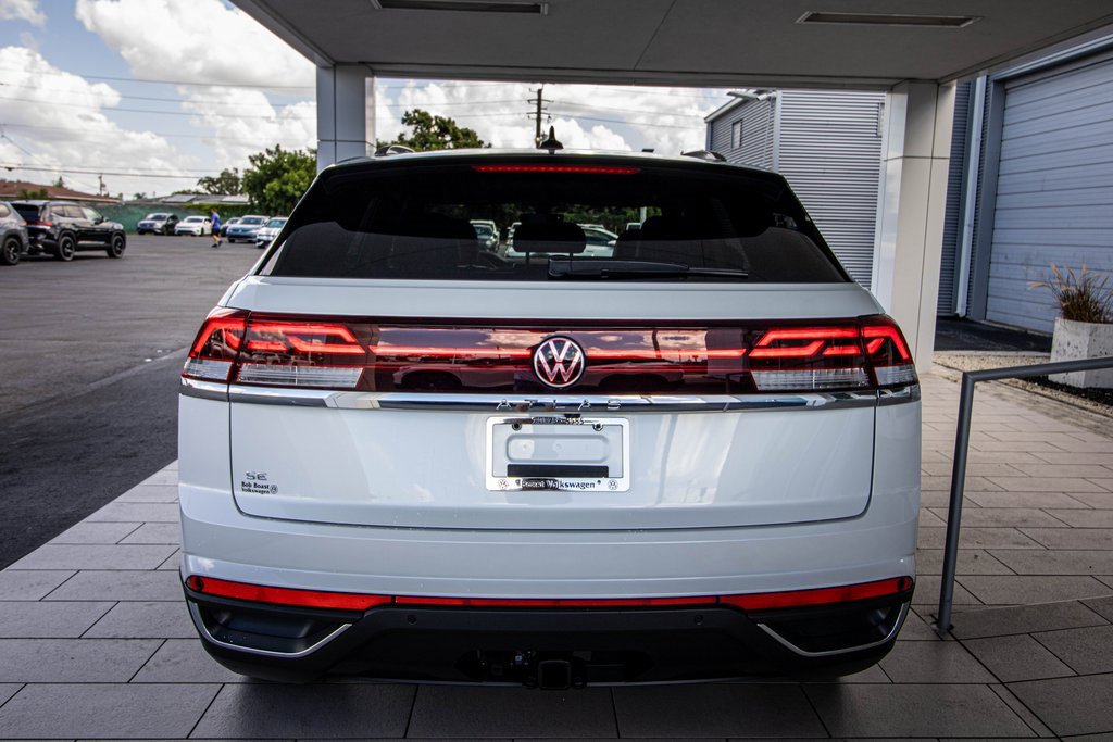 New 2026 Volkswagen Atlas Cross Sport SE image 15