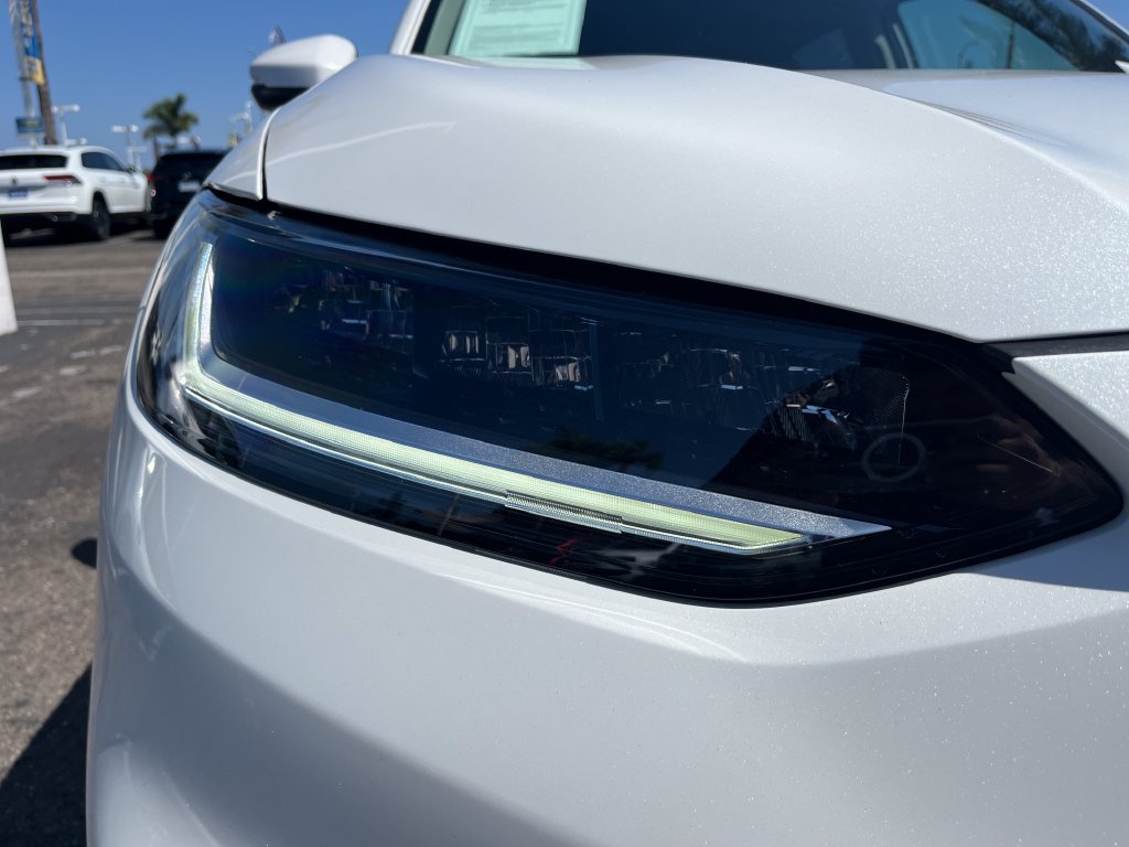 Certified 2024 Honda HR-V LX image 34