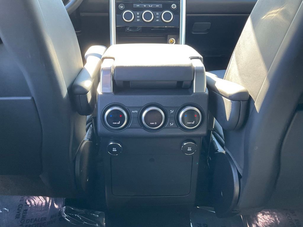 Used 2020 Land Rover Discovery HSE Luxury AWD/4WD image 40