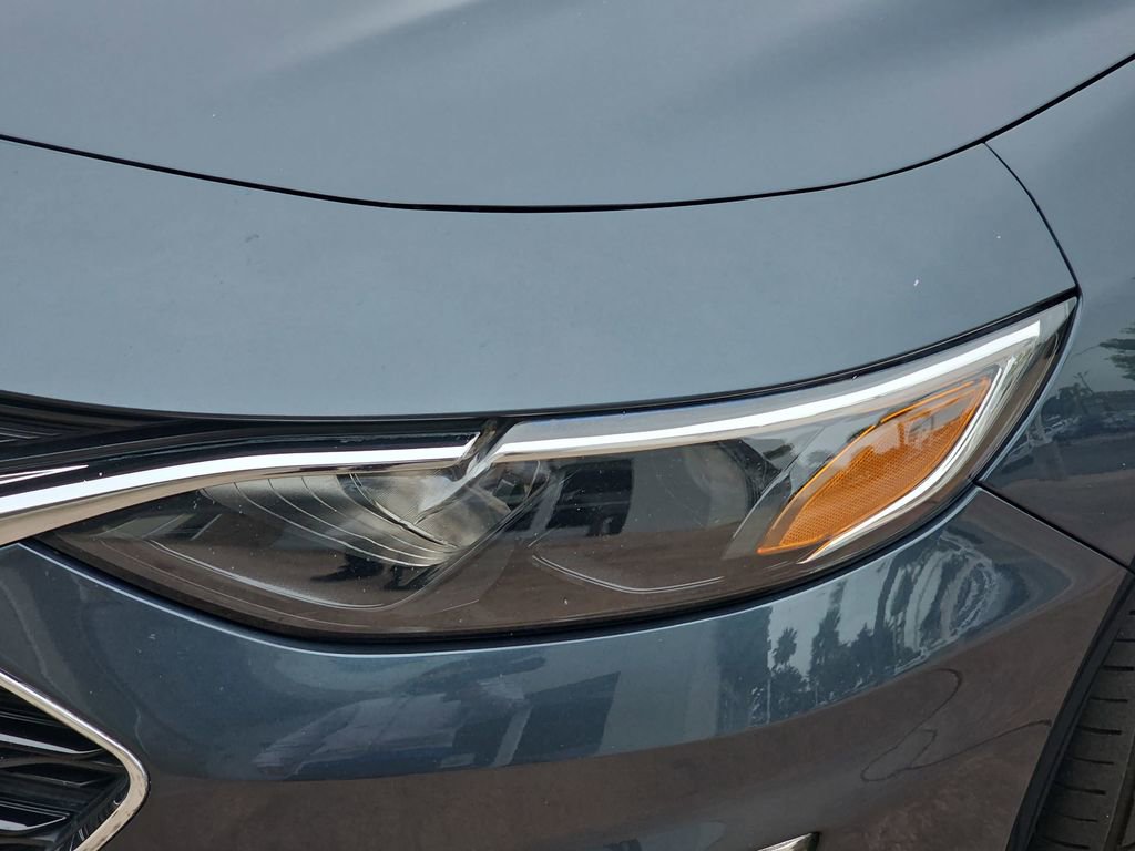 Used 2020 Chevrolet Malibu RS FWD image 32
