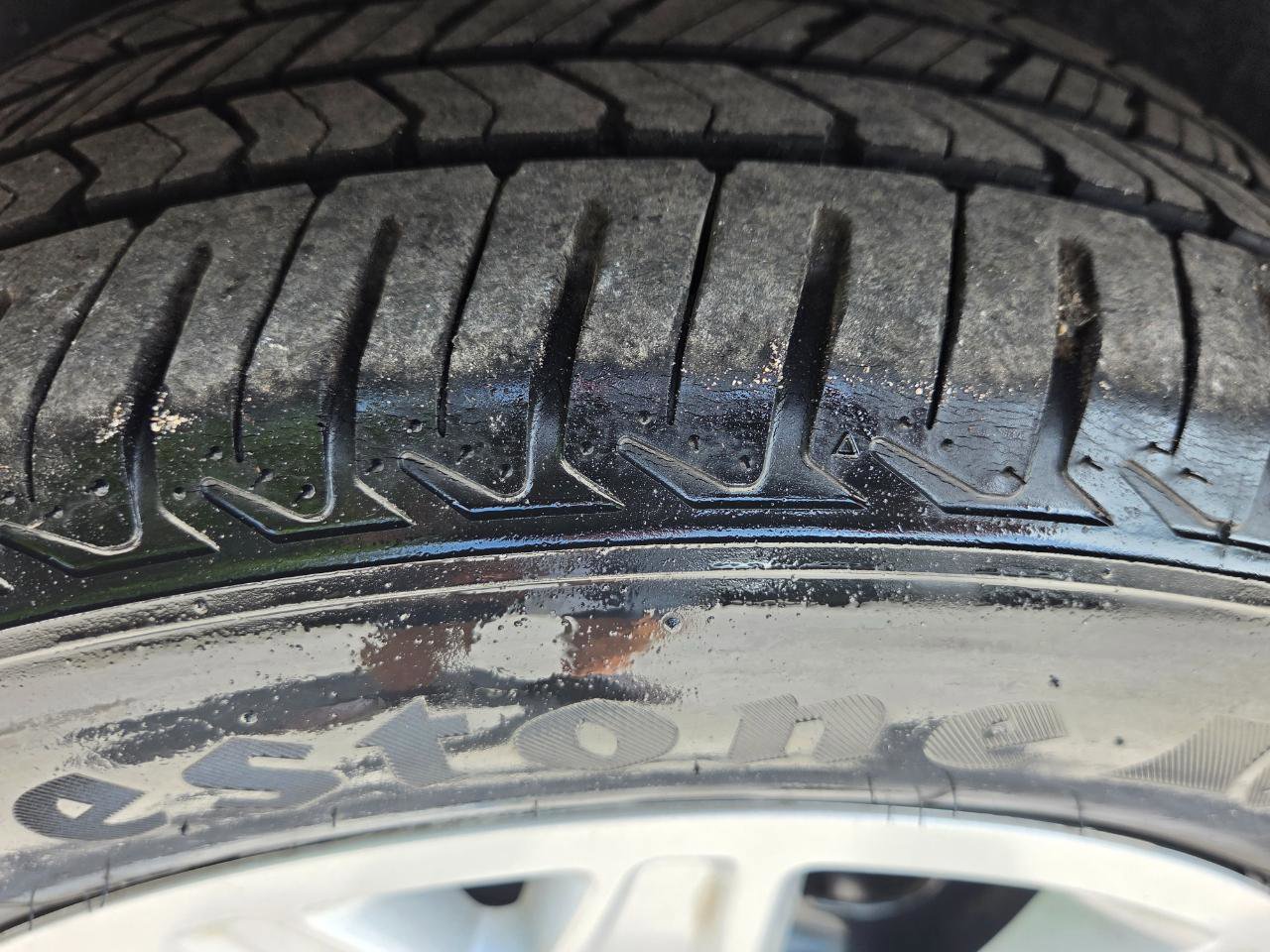 Used 2014 Ford Escape S FWD image 27