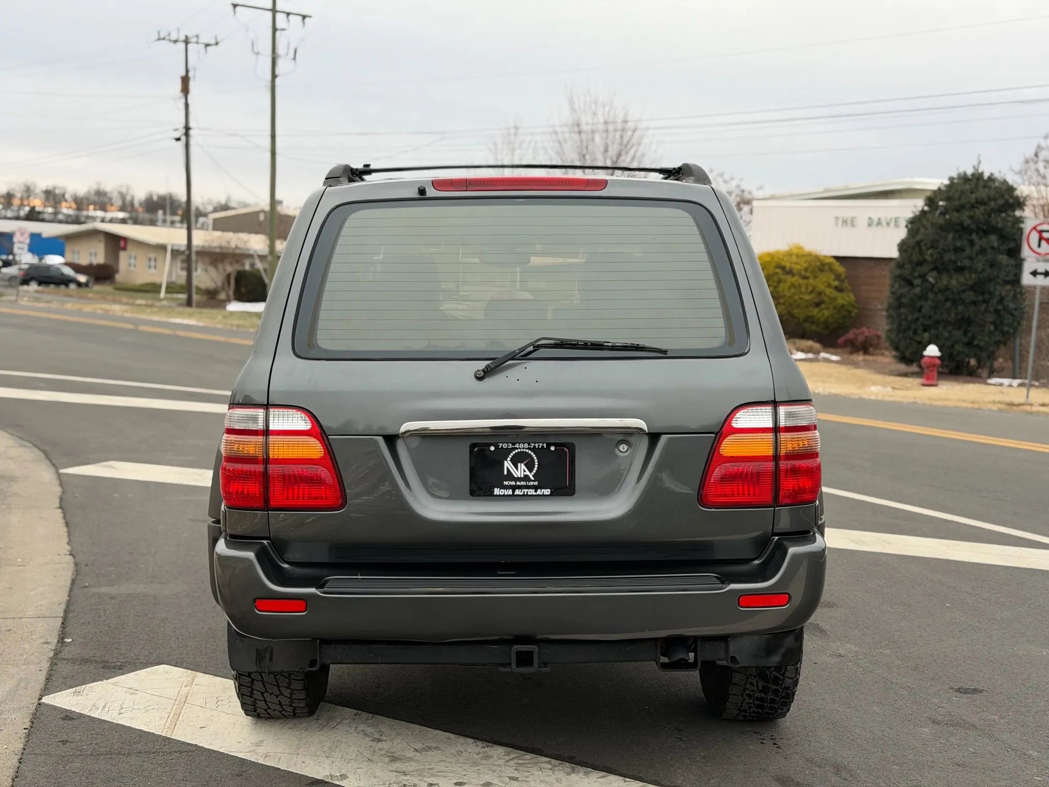 Used 2000 Toyota Land Cruiser Sport Utility 4D image 7