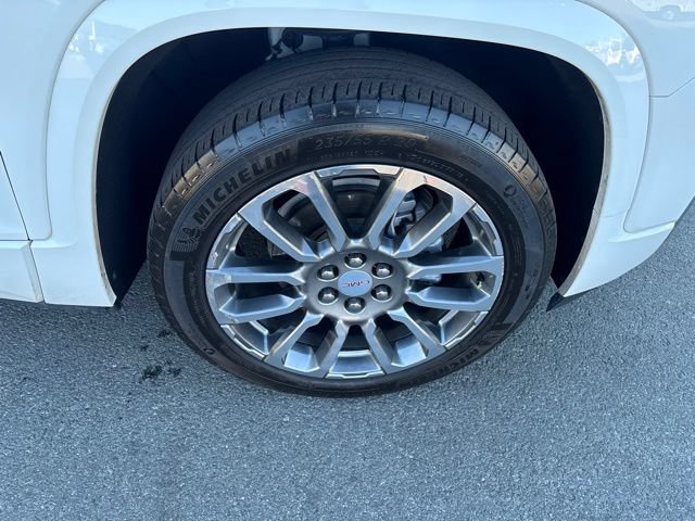 Used 2023 GMC Acadia Denali w/ Denali Ultimate Package AWD/4WD image 39