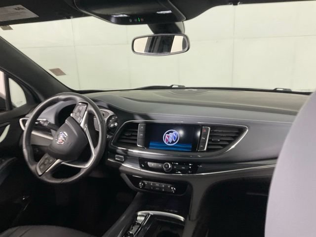 Used 2024 Buick Enclave Essence AWD/4WD image 28