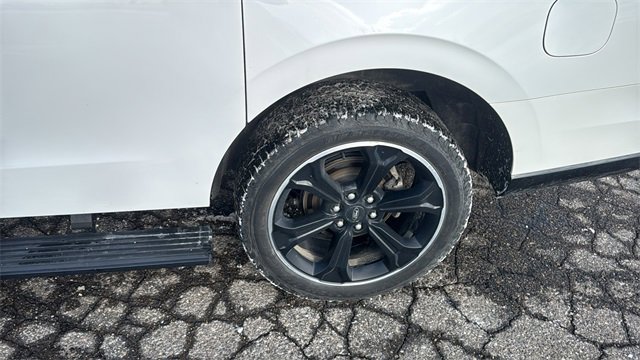 Certified 2022 Ford Expedition Max Limited image 26