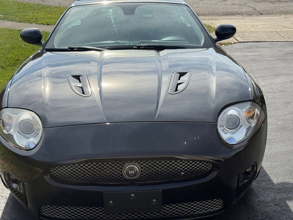 Used 2009 Jaguar XKR R image 1