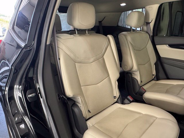 Used 2021 Cadillac XT6 Premium Luxury AWD/4WD image 26