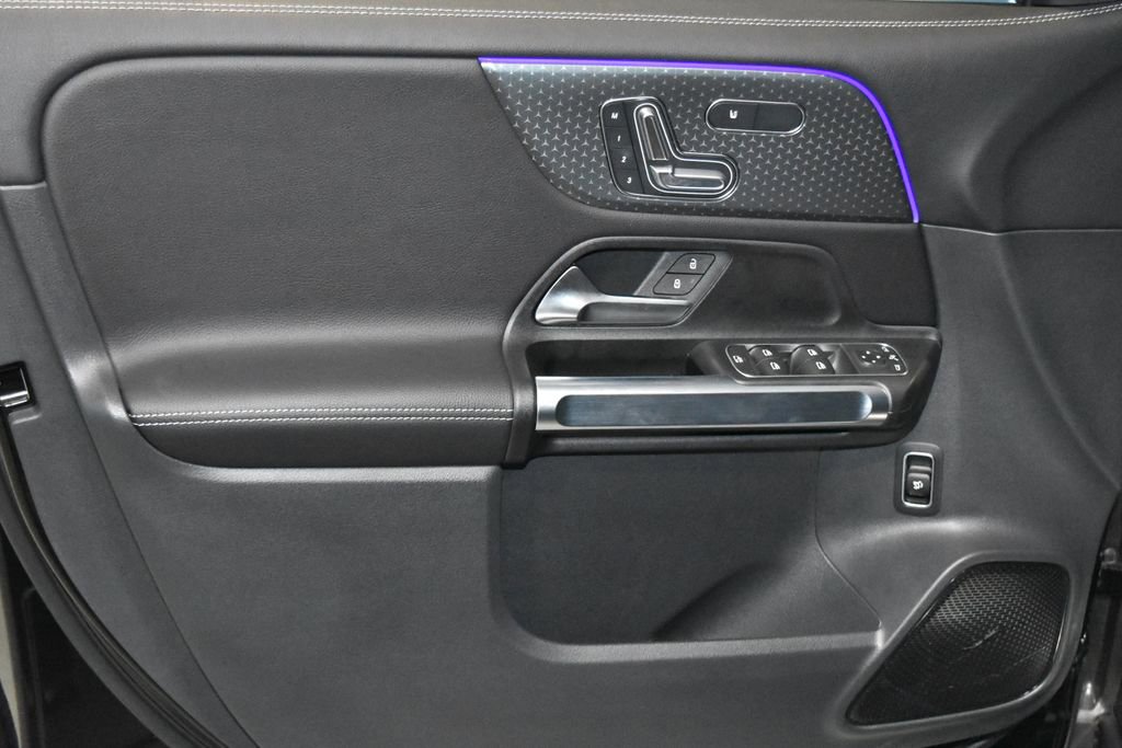 Certified 2025 Mercedes-Benz GLB 250 GLB 250 image 4