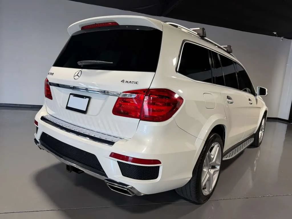 Used 2015 Mercedes-Benz GL 550 4MATIC image 7