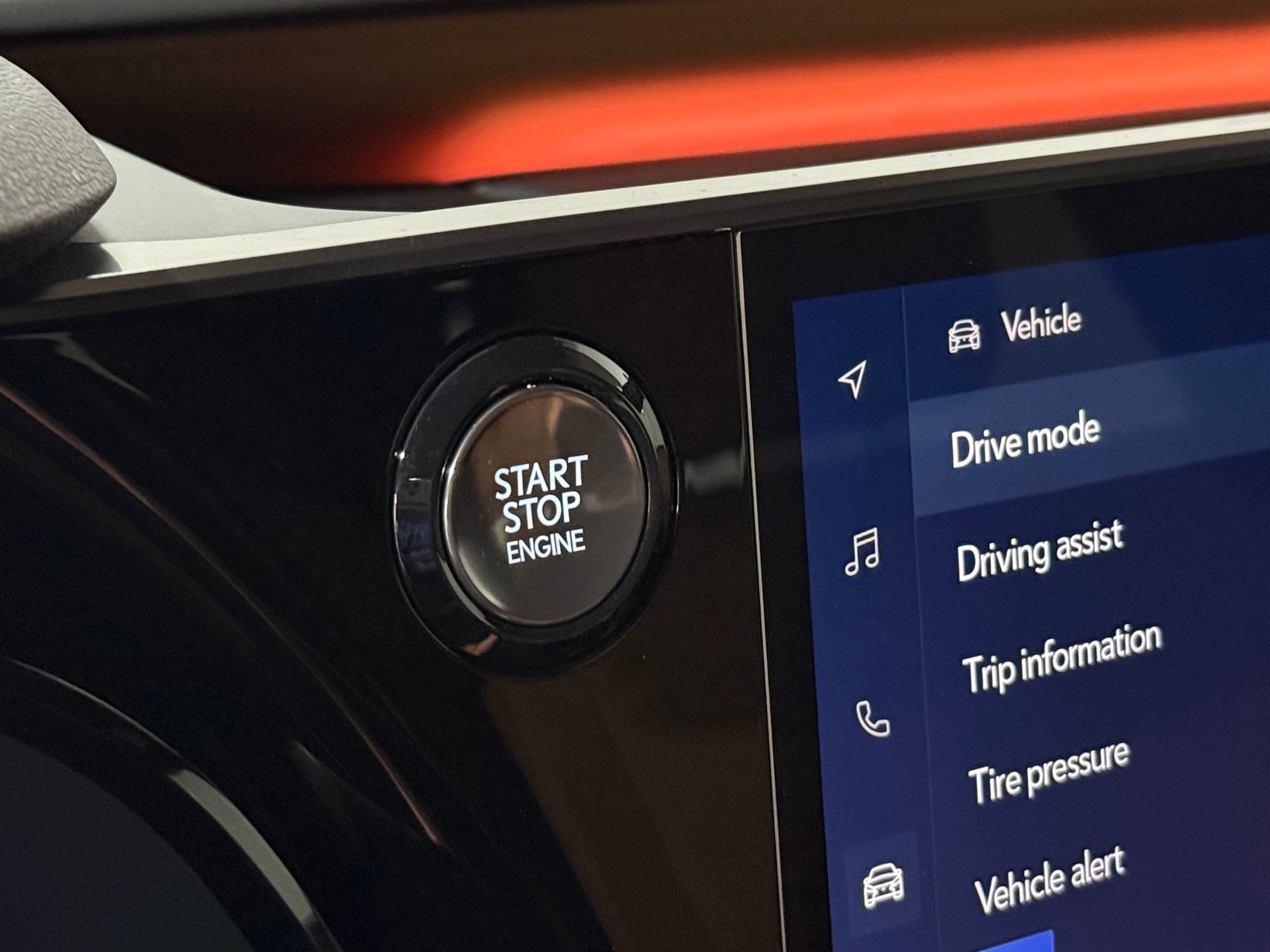 Used 2025 Lexus RX 350 FWD image 34