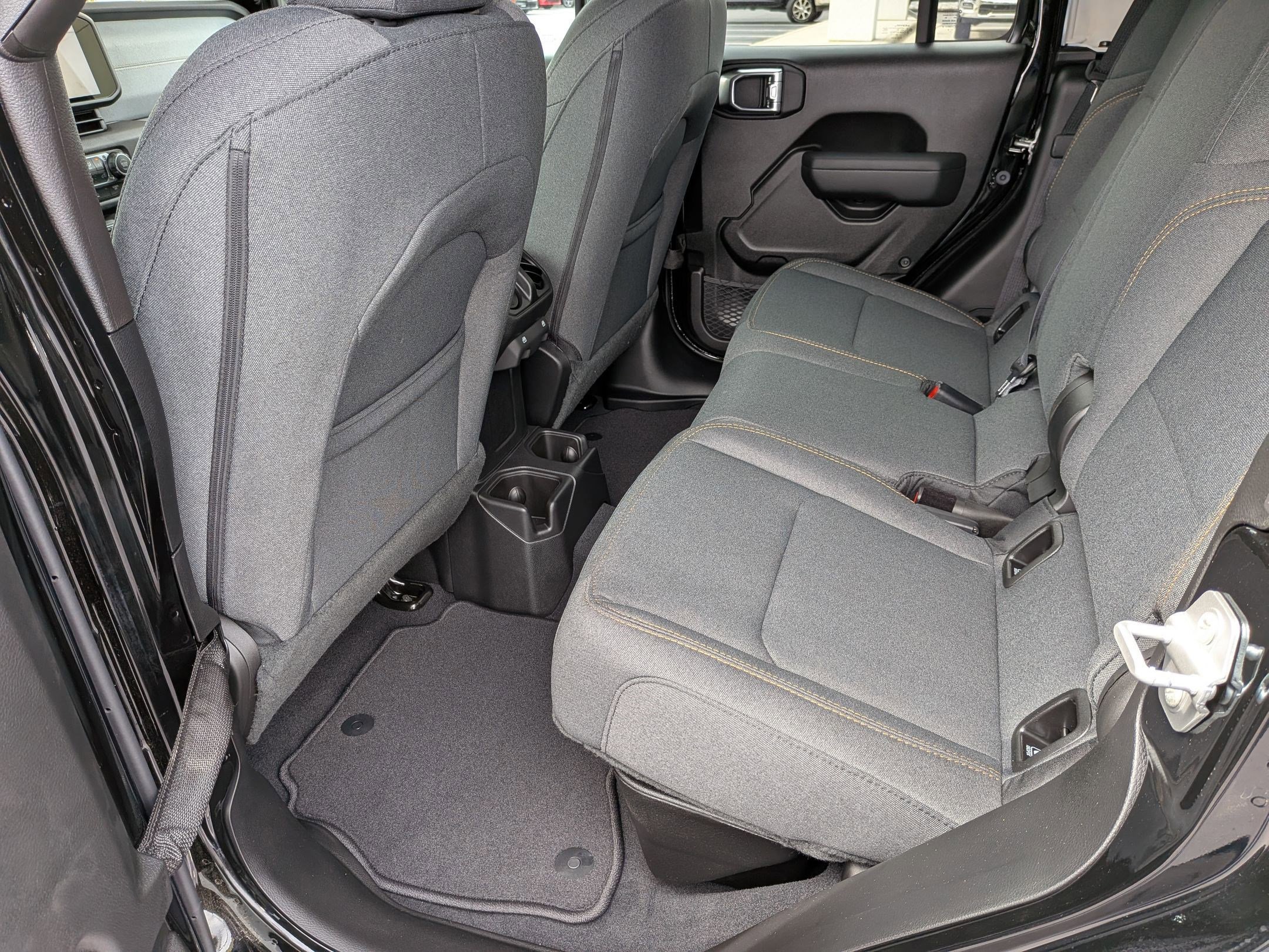 New 2025 Jeep Gladiator Sport image 24