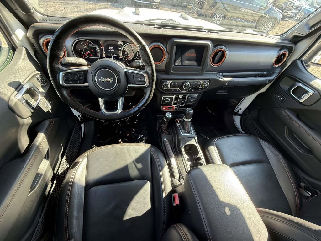 Used 2021 Jeep Gladiator Mojave w/ Cold Weather Group AWD/4WD image 13