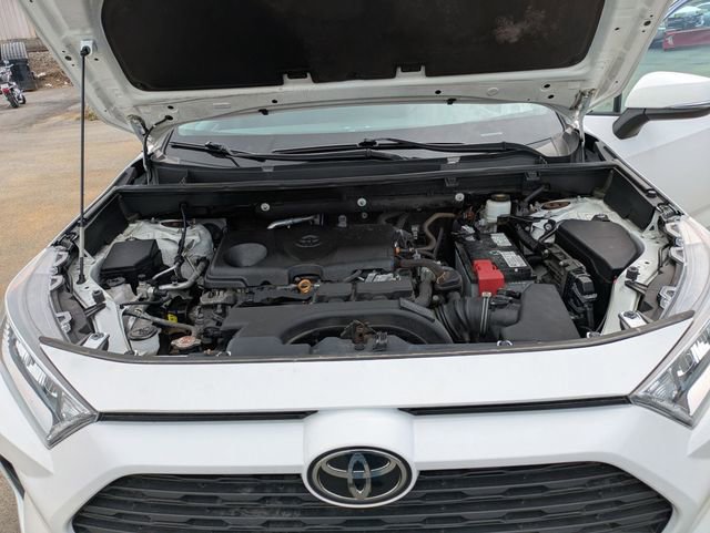 Used 2021 Toyota RAV4 XLE w/ Convenience Package AWD/4WD image 26