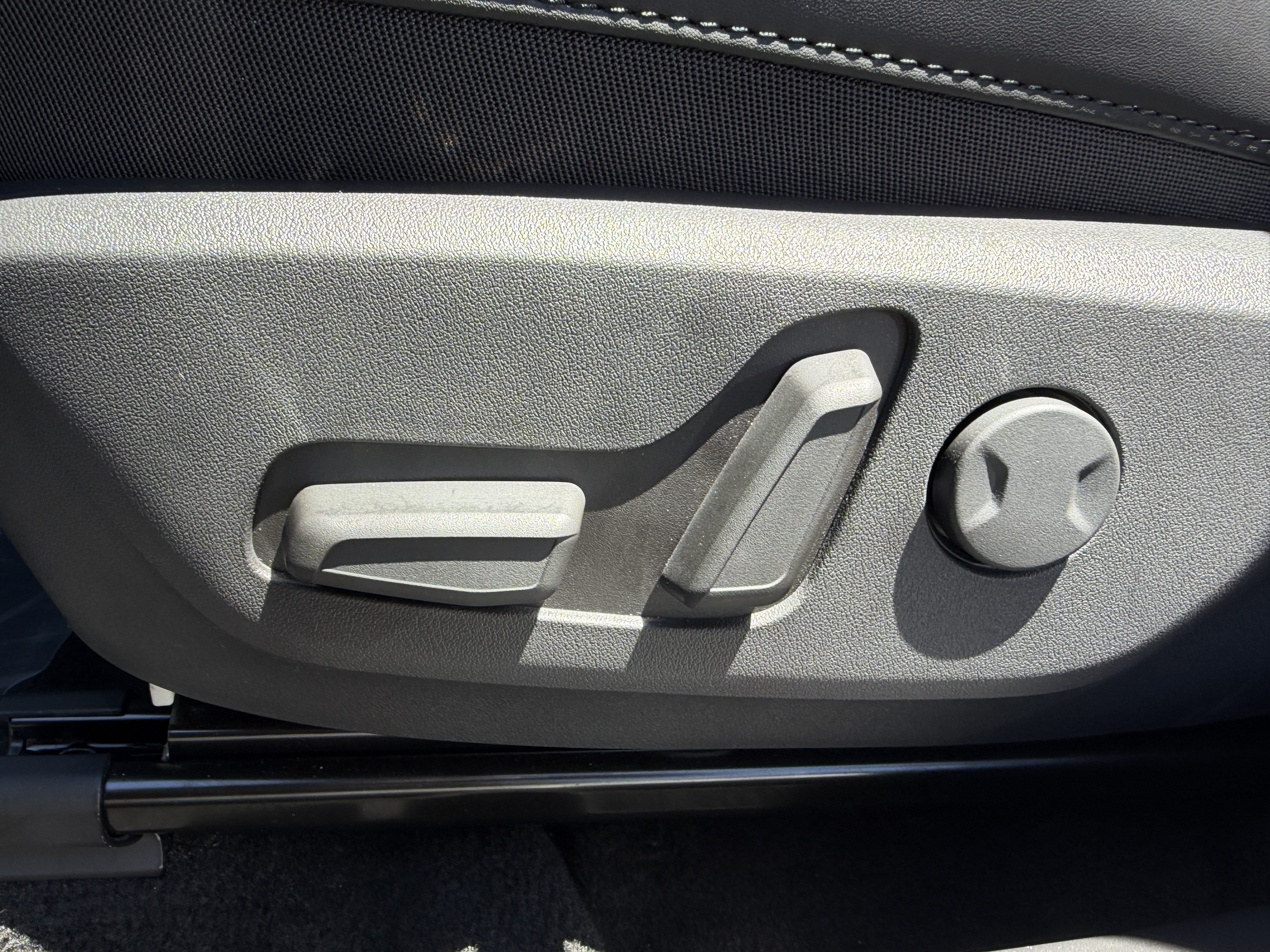 Certified 2026 Kia Niro Wind w/ Wind Preserve Package FWD image 16