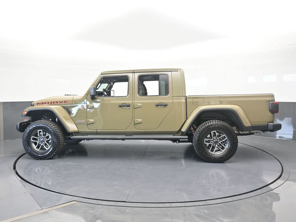 New 2026 Jeep Gladiator Mojave image 3