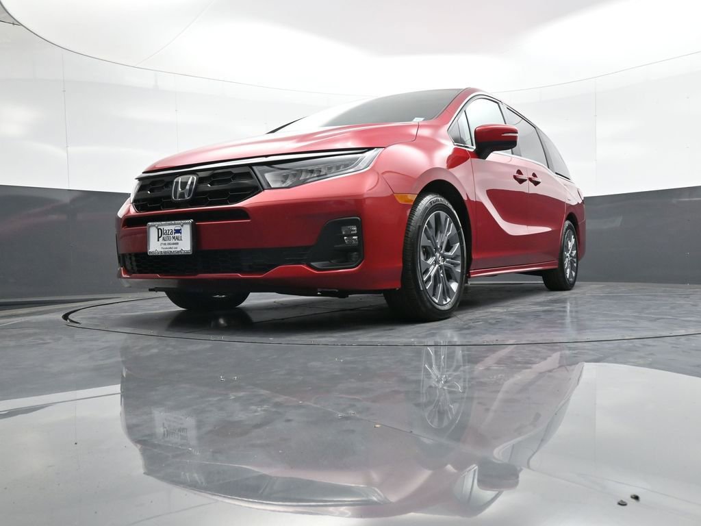 Used 2025 Honda Odyssey Touring image 29