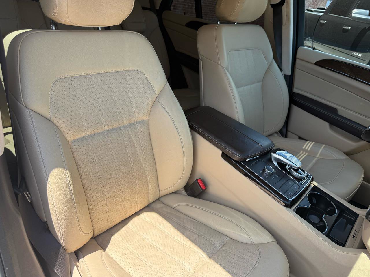 Used 2016 Mercedes-Benz GLE 350 4MATIC image 9