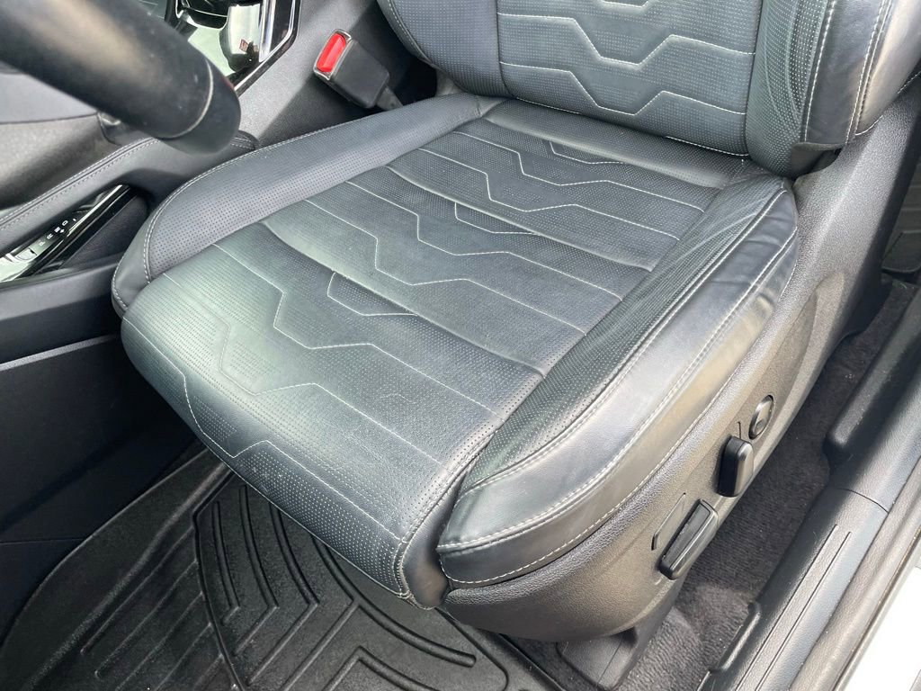 Used 2021 Kia Telluride SX w/ SX Prestige Package image 24