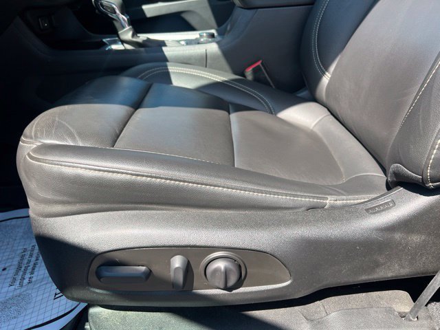 Used 2023 Chevrolet Traverse LT AWD/4WD image 23