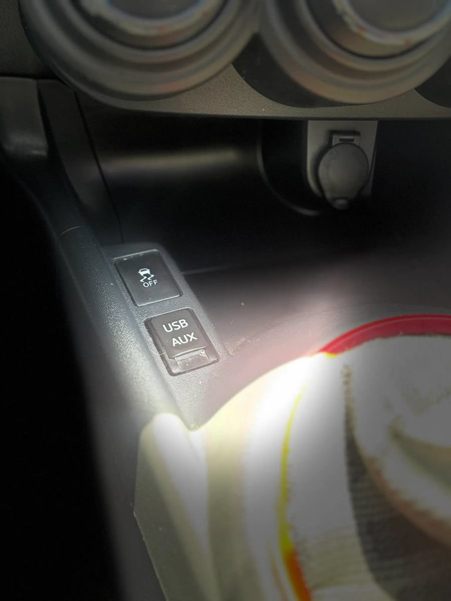 Used 2015 Scion tC FWD image 34